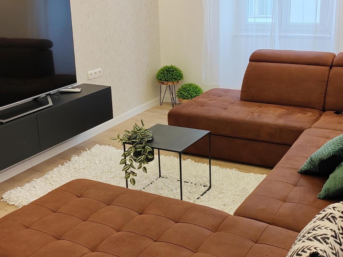 Town Square Apartment Zadar Exterior photo
