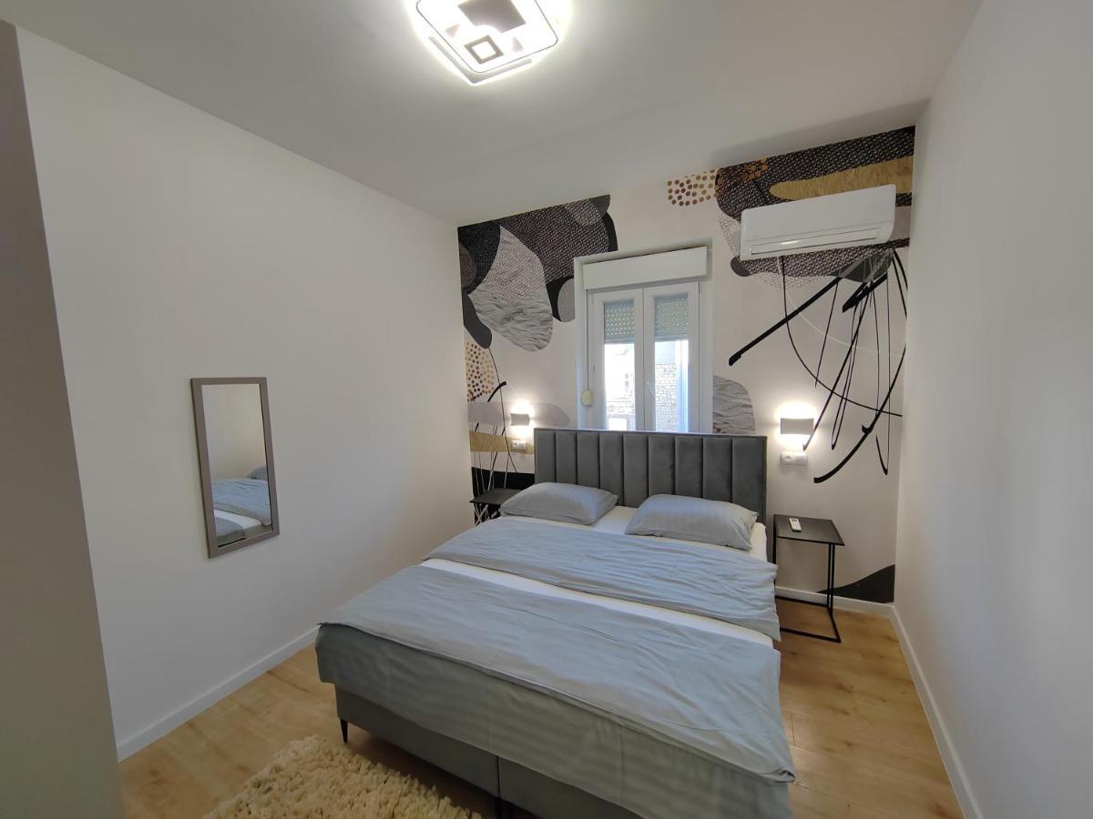 Town Square Apartment Zadar Exterior photo